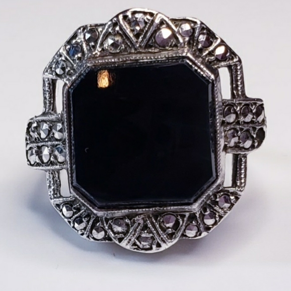 Vintage Art Deco Style Black Onyx & Marcasite Cocktail Ring Sz4 - Picture 2 of 7